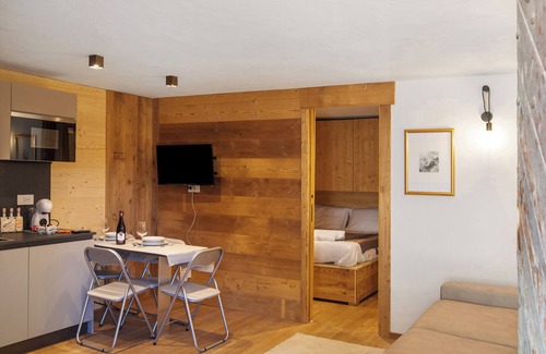 Entreves Apartamento | Apartamento 'Entrèves' con vistas a la montaña y Wi-Fi