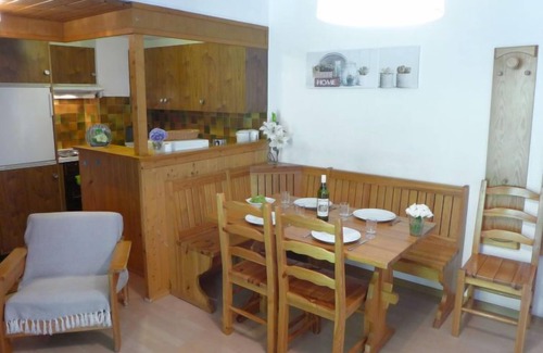 Sainte-Croix Apartamento | Apartamento Eridan by Interhome
