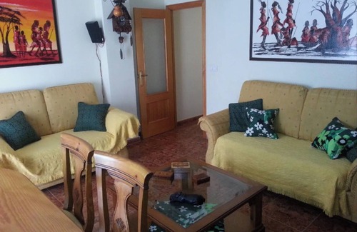El Moncayo Apartamento | Apartamento 'Residencia Lucia' con vistas al mar, Wi-Fi y aire acondicionado