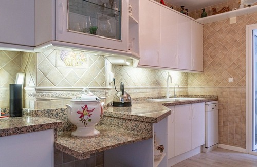 San Pedro de Alcántara Apartamento | Apartment in San Pedro near Marbella Beaches