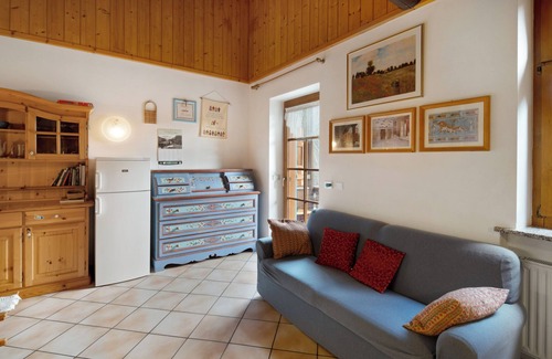 Soraga Apartamento | Apartamento 'Eveis' con vistas a la montaña, Wi-Fi y aire acondicionado