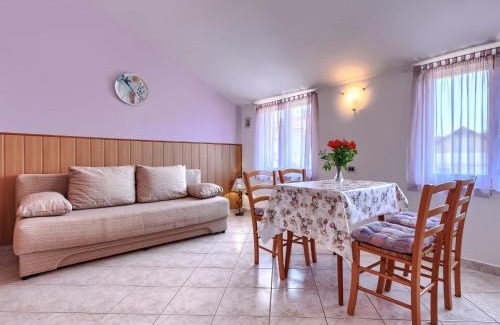 Valdebek Apartamento | Apartment Fabiana by Interhome
