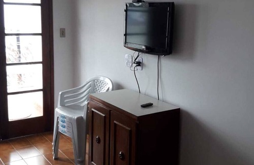 Centro Apartamento | Front Apartment w / Mar Martim de Sá, 8 personas - 2 suites + 1 dormitorio y aseo