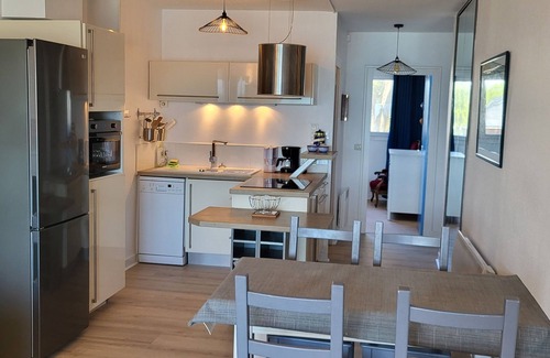 Batz-sur-Mer Apartamento | Apartment facing the sea