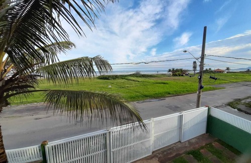 Gaivota Apartamento | APARTMENT FACING THE SEA (LIVING ROOM, BEDROOM, KITCHEN, BATHROOM AND BALCONY)