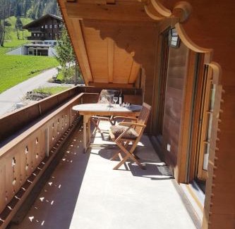 Zweisimmen Nr Gstaad Apartamento | Apartment Farfalla by Interhome