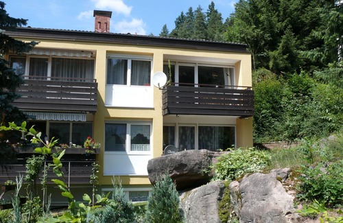 Bad Liebenzell Apartamento | Apartamento "Dittmar am Kaffeehof" con balcón y Wi-Fi