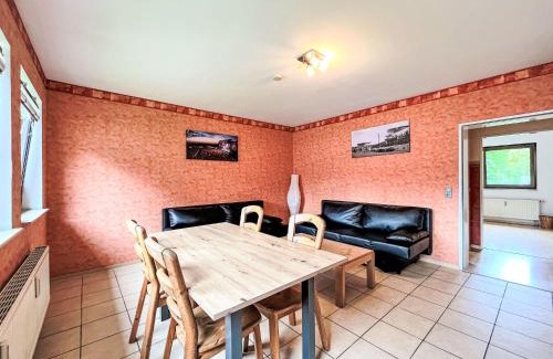 Adenau Apartamento | Apartment Ferienapartments Adenau-2 by Interhome