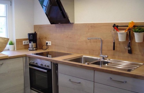 Grebenhain Casa | Apartamento 'Ferienhaus Kaline' con terraza privada, jardín privado y Wi-Fi