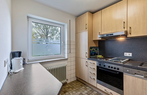 Bronnen Apartamento | Apartamento 'Ferienwohnung Dachs' con terraza privada, jardín compartido y Wi-Fi