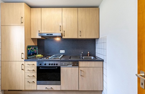 Bronnen Apartamento | Apartamento 'Ferienwohnung Dachs' con terraza privada, jardín compartido y Wi-Fi