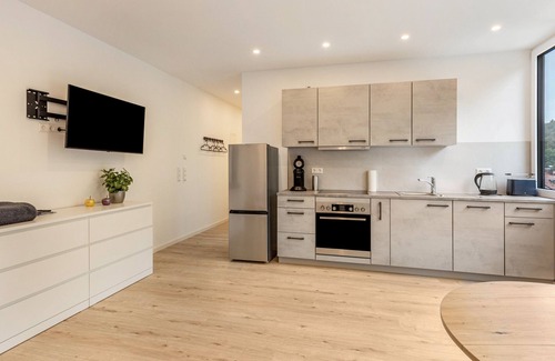 Allensbach Apartamento | Apartamento 'Ferienwohnung Waldblick' con balcón, Wi-Fi y aire acondicionado