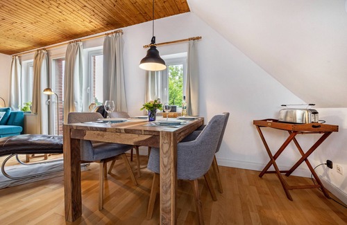 Bendestorf Apartamento | Apartamento 'Ferienwohnung Abendsonne' con jardín compartido, balcón y Wi-Fi