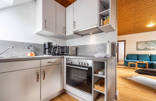 Bendestorf Apartamento | Apartamento 'Ferienwohnung Abendsonne' con jardín compartido, balcón y Wi-Fi