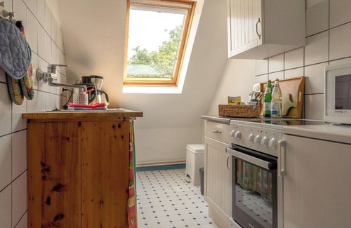 Nordstrand Apartamento | Apartamento 'Ferienwohnung Silbermöwe' con terraza compartida, jardín compartido y Wi-Fi