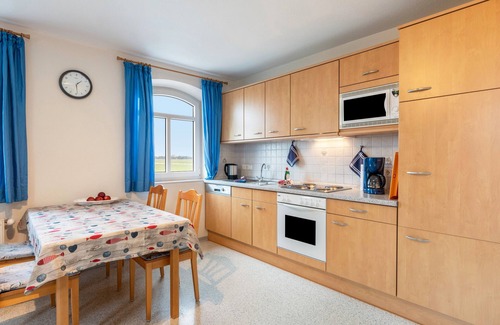 Suderdeich Apartamento | Apartamento 'Ferienwohnung Blau' con terraza compartida, jardín compartido y Wi-Fi