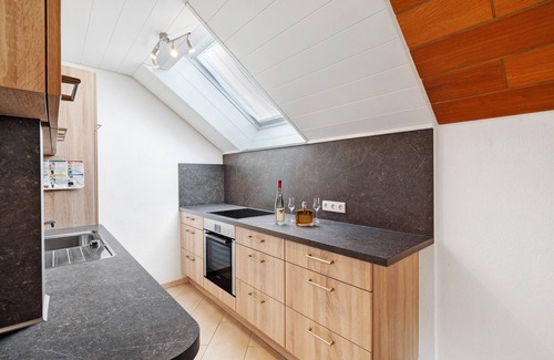 Buehlertal Apartamento | Apartamento 'Ferienwohnung Hörth 2' con vistas a la montaña, jardín compartido y Wi-Fi