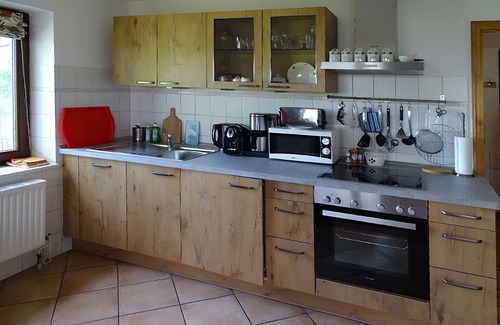 Marienkoog Apartamento | Apartamento 'Ferienwohnung Achterndiek' con terraza privada, jardín privado y Wi-Fi