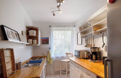 Nienhagen Apartamento | Apartamento 'Ferienwohnung 'alte Schule'' con terraza privada y Wi-Fi