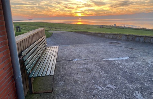 Hallig Langeneß Apartamento | Apartamento 'Ferienwohnung Uthlande' con terraza compartida, jardín compartido y Wi-Fi