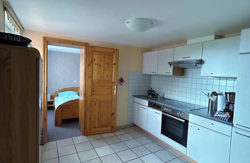 Hallig Langeneß Apartamento | Apartamento 'Ferienwohnung Föhr' con vistas al mar, terraza compartida y Wi-Fi