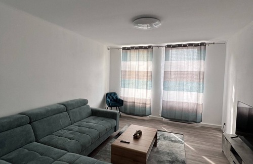 Gera Apartamento | Apartment 'Ferienwohnung Am Theaterplatz' with Wi-Fi