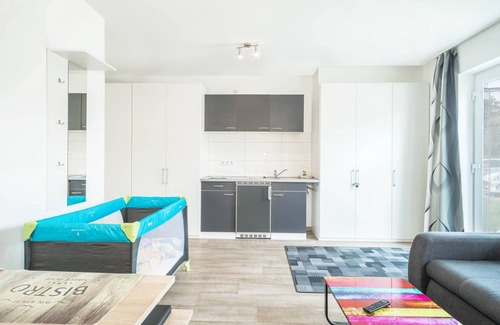 Reutin Apartamento | Apartment “Ferienwohnung Eyrich EG” near Lake Constance with Wi-Fi, Terrace & Garden