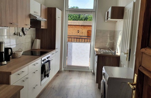 Lychen Apartamento | Apartamento 'Ferienwohnung Eg Links - Lychen' con vistas al lago, terraza compartida y Wi-Fi