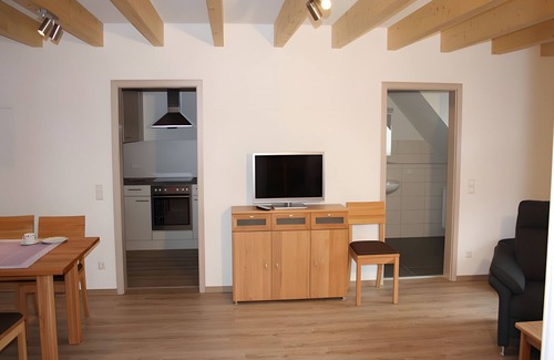 Neuried Apartamento | Apartamento 'Ferienwohnung Schwarzwaldblick' con jardín compartido, balcón y Wi-Fi