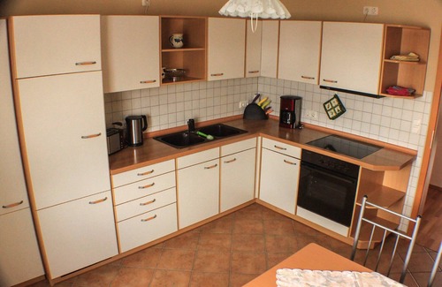 Kottern Apartamento | Apartamento 'Ferienwohnung Rochlitzer Berg Blick' con vistas a la montaña y Wi-Fi