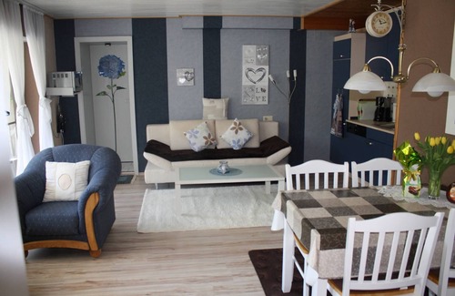 Segnitz Apartamento | Apartamento 'Ferienwohnung Leipold' con terraza privada, jardín privado y Wi-Fi