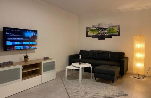 Leuna Apartamento | Apartment Ferienwohnung Leuna 2-room Apartement Second Home Gästezimmer