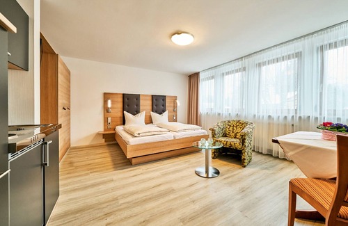 Heiligenberg Apartamento | Apartment 'Fewo 4' with Shared Terrace and Wi-Fi