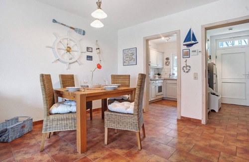 Seedorf Apartamento | Apartamento 'Fewo Yachthafenblick Nr 5' con vistas al mar, terraza privada y Wi-Fi