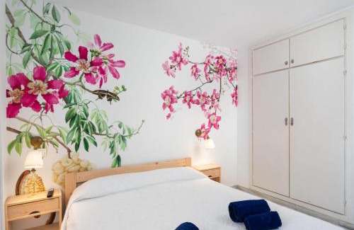 La Gaspara Apartamento | Apartment First Line Arena Beach by Interhome