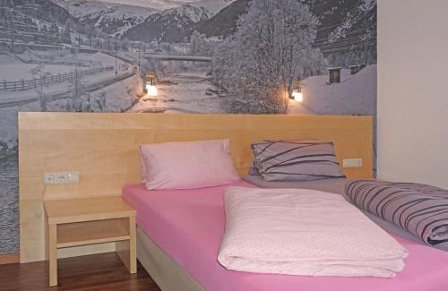Flirsch Apartamento | Apartment Flirscherblick by Interhome