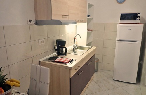 Tribanj Apartamento | Apartment for 2-3 persons directly on the beach