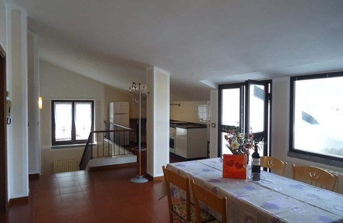 Idro Apartamento | Apartamento para 2 adultos. + 1 niño, gran vista, a 200 metros del lago / playa, jardín