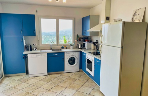 Grosseto-Prugna Apartamento | Apartment for 2/4 people with superb sea view and Jacuzzi in Porticcio