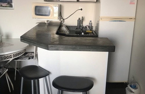 Itarare Apartamento | Piso para hasta 3 personas con vista al mar.
