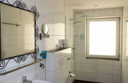 Frohnhausen Apartamento | Apartment for 4 guests with 52m² in Essen (183686)