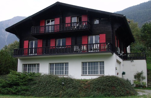 Ried-Brig Apartamento | Apartamento para 4 personas Chalet Esher Surrey