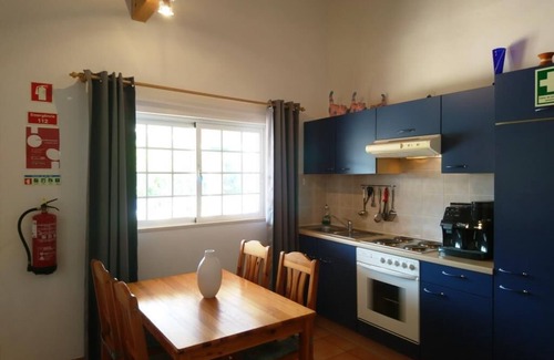 Funchal Apartamento | Apartamento para 4 personas en una parcela grande con piscina privada.