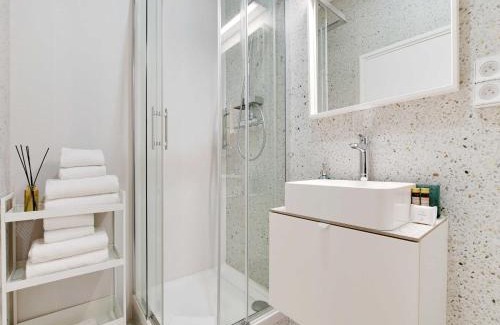 Centre Apartamento | Apartment for 4 person in Nanterre