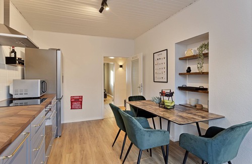 Ruettenscheid Apartamento | Apartment for 7 people 5 minutes to the Essen trade fair / main station
