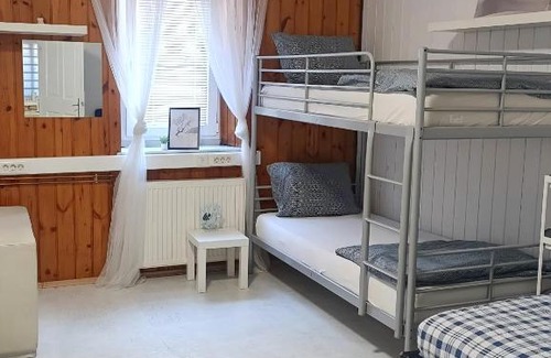 Bezigrad District Apartamento | Apartment for Four People Nina