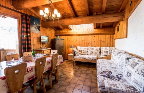 Montchavin Apartamento | Apartamento 'Le Rhododendron' con vistas a la montaña, jardín compartido y Wi-Fi