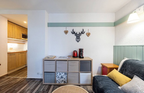 Plagne 1800 Apartamento | Apartamento 'Séjour À La Montagne - Éperviere' con vistas a la montaña, piscina compartida y balcón