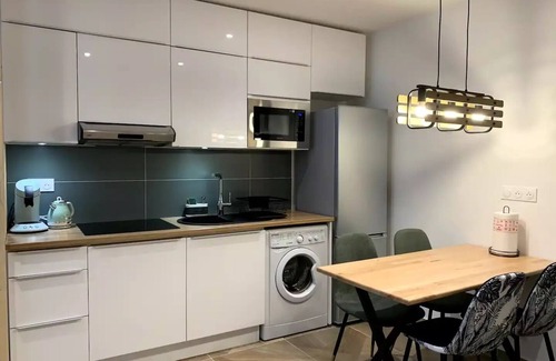Nogent Village Apartamento | Apartment F2 La Savane in Le Perreux-sur-Marne