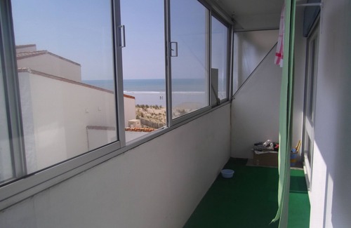 Vendee Apartamento | Apartment with side sea view